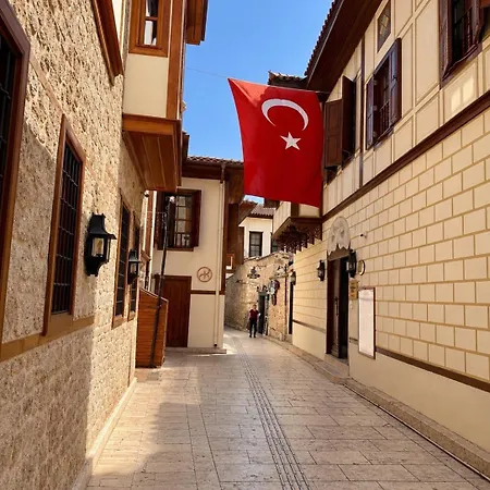 Ξενοδοχείο με διαμερίσματα Arkk Homes Αττάλεια