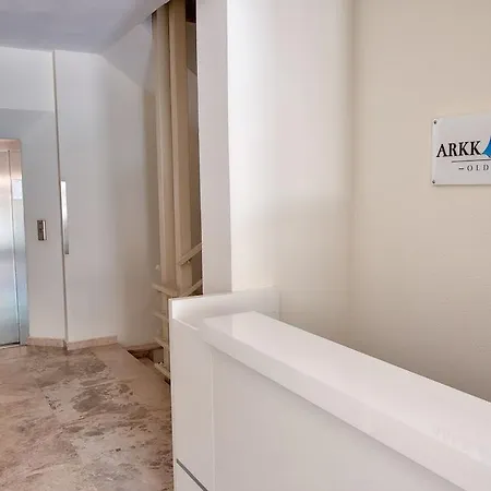 Aparthotel Arkk Homes 2*