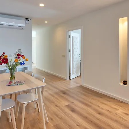 Aparthotel Arkk Homes