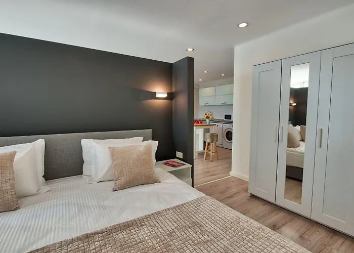 Arkk Homes 4*
